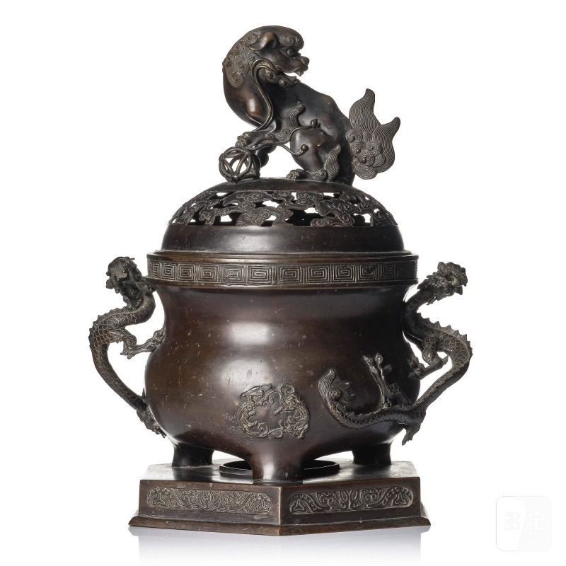 A large bronze censer with cover,